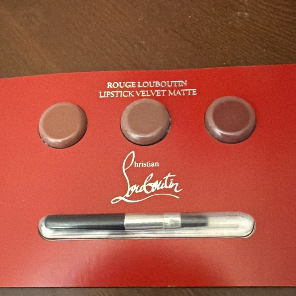 New Christian Louboutin‎ Rouge Velvet  Matte Lipstick Sample Card 3 Shades